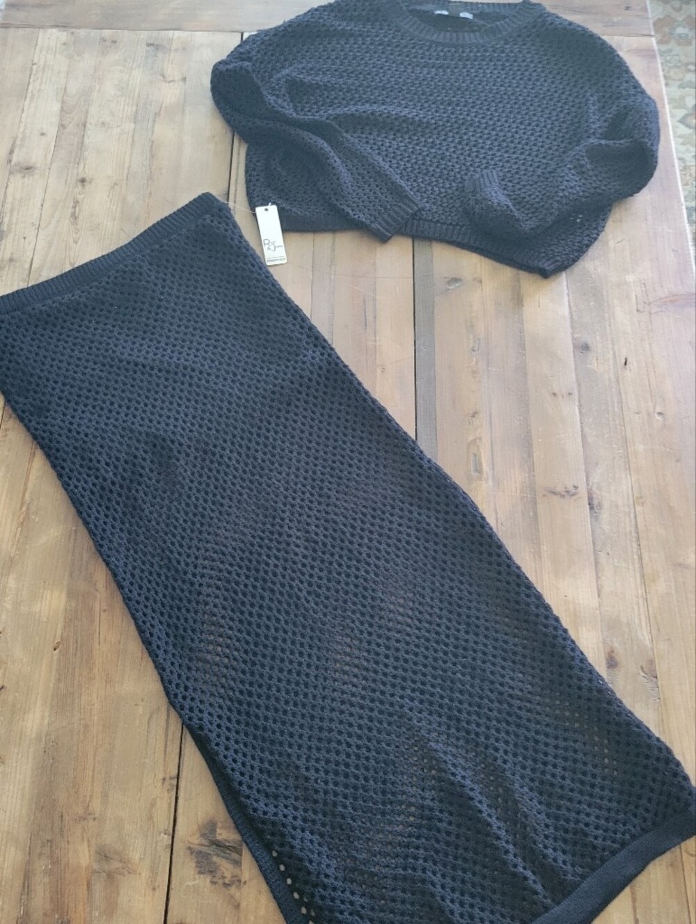 Black Knit Maxi Skirt And Top - Women